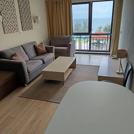 Byala Beach-b Apartment *